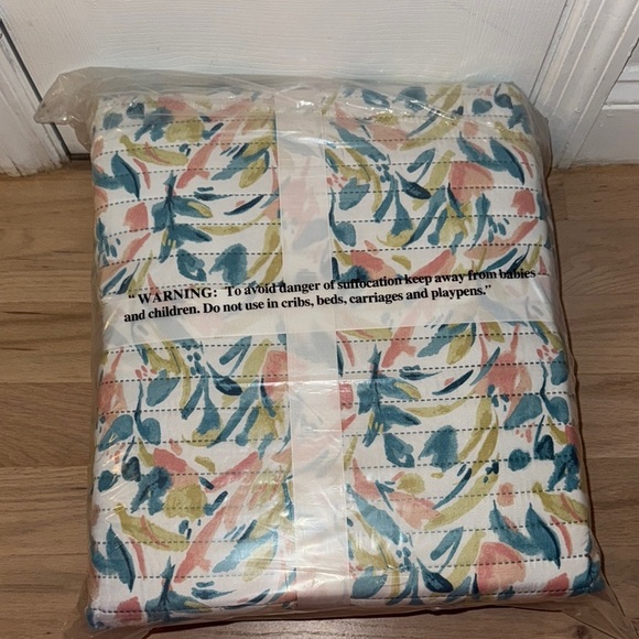 Blue and Pink Botanical Quilt Set Modern Bedding - Picture 3 of 7